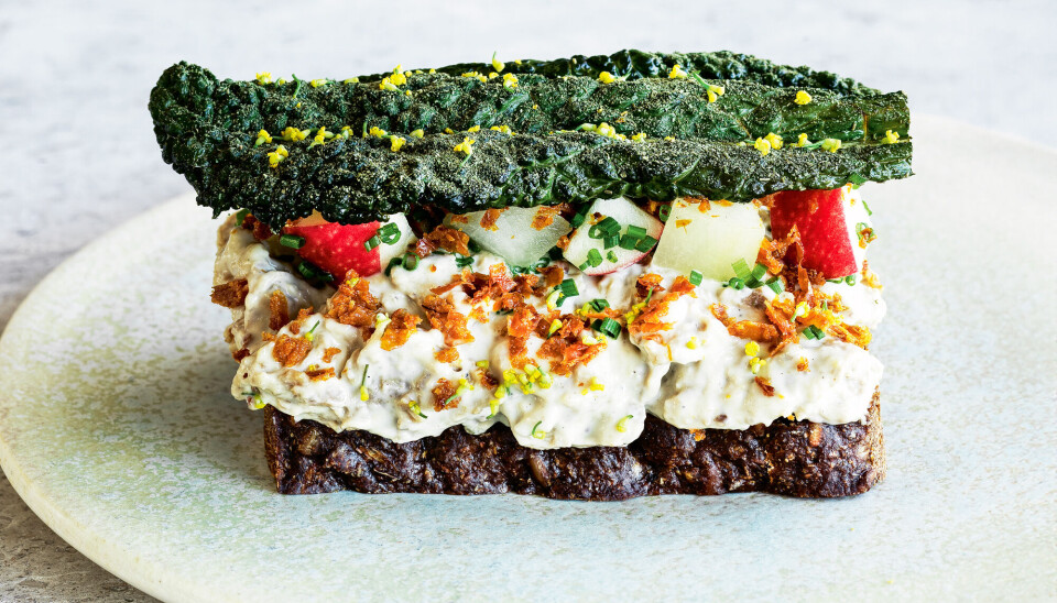 Skal du stå for påskefrokosten? Imponér dine gæster med Adam Aamanns opskrifter