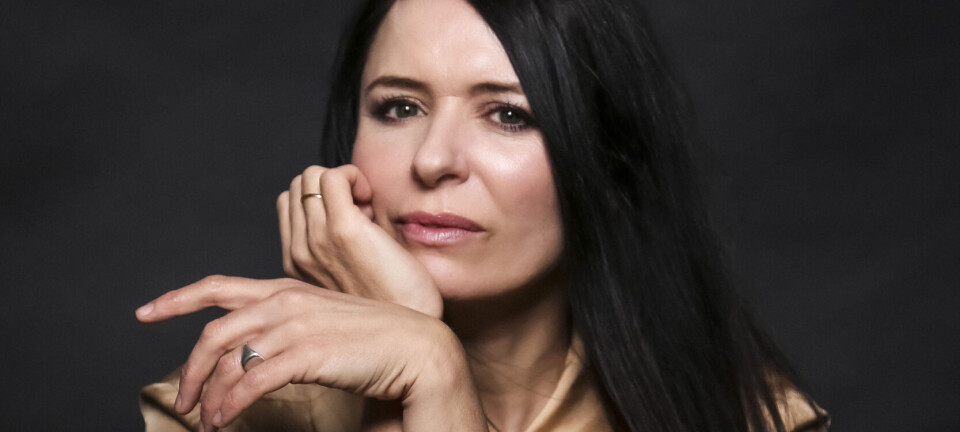Da Kira Skov besøgte fire shamaner, gik hun derfra med blå mærker: ”Jeg var ikke forberedt på, hvor sindssygt det ville være”
