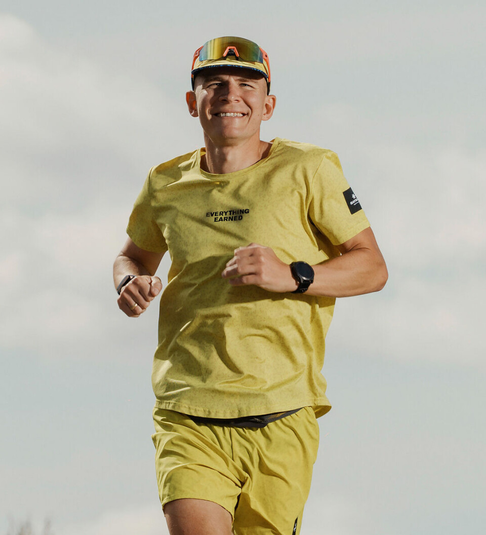 For seks år siden var Emil deprimeret. Nu løber han et halvmaraton hver eneste morgen