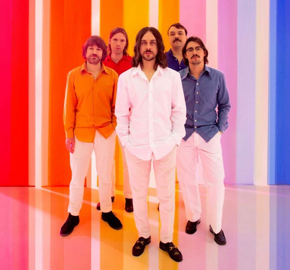 Det hollandsk-tyrkiske band Altin Gün skruer op for en funky, psykedelisk dansefest, når de spiller på Highland torsdag aften.
