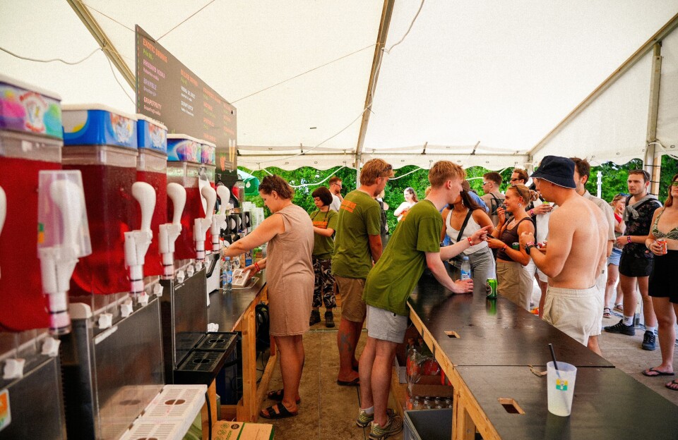 Her er de 7 bedste barer på Roskilde Festival 2025