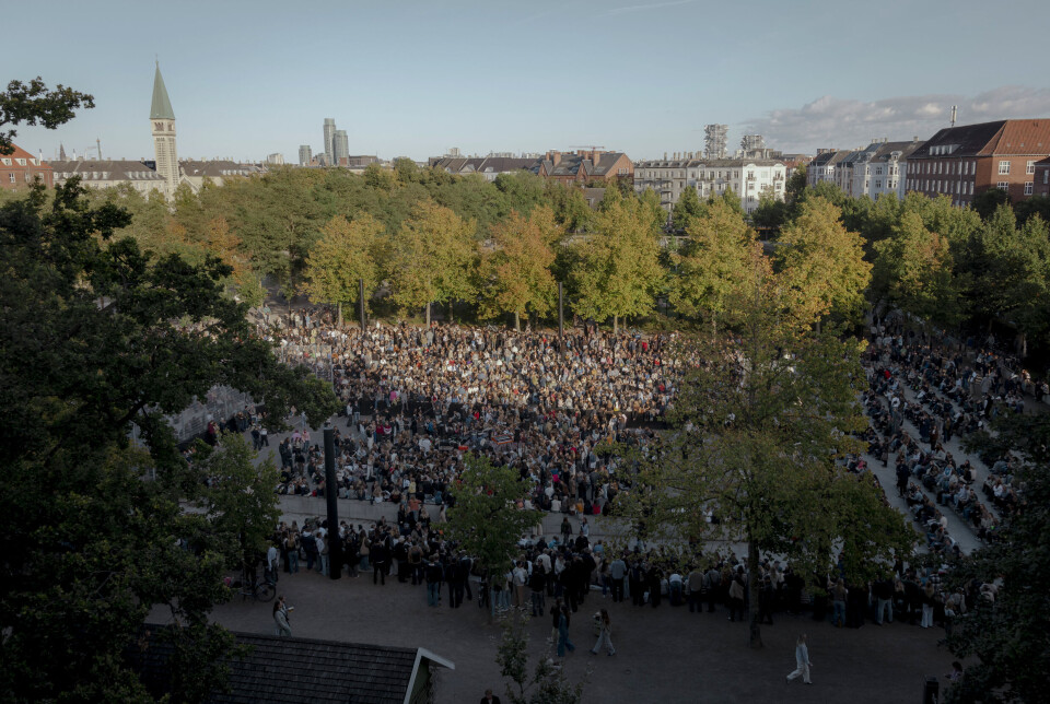 Aphacamanien er over os